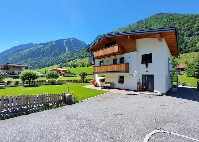 Haus Dankl By Interhome Fusch an der Grossglocknerstrasse